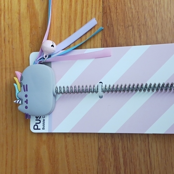 Pusheen Bobble Cat Toy - Picture 3 of 5